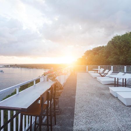 Samuh Sunset Nusa Penida By Pramana Villas Toyapakeh Exterior photo